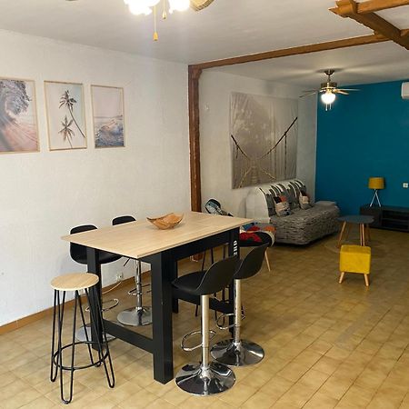 Maison Au Coeur Du Village Avec Garage サン・シプリアン エクステリア 写真